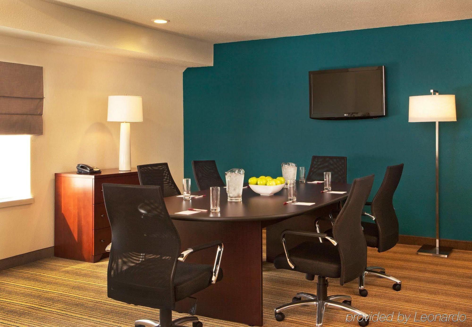 Hawthorn By Wyndham Vienna Va Hotel Tysons Corner